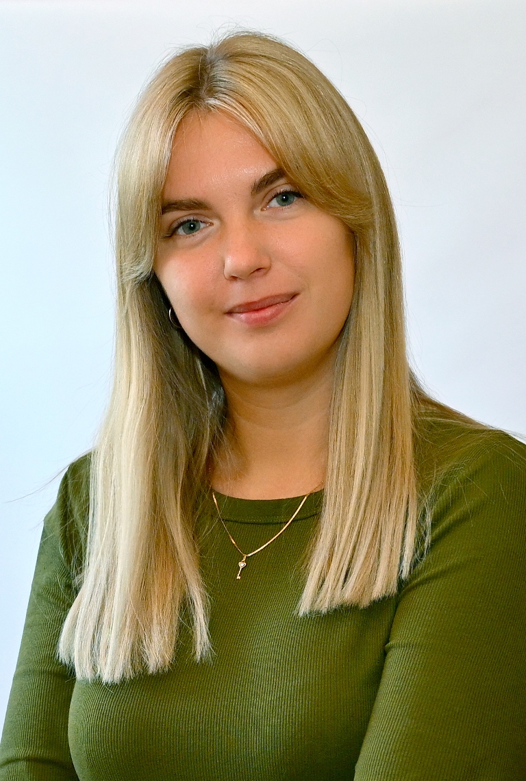Загуменнова Елена Владимировна.